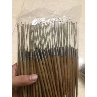 cây móc tai cán gỗ