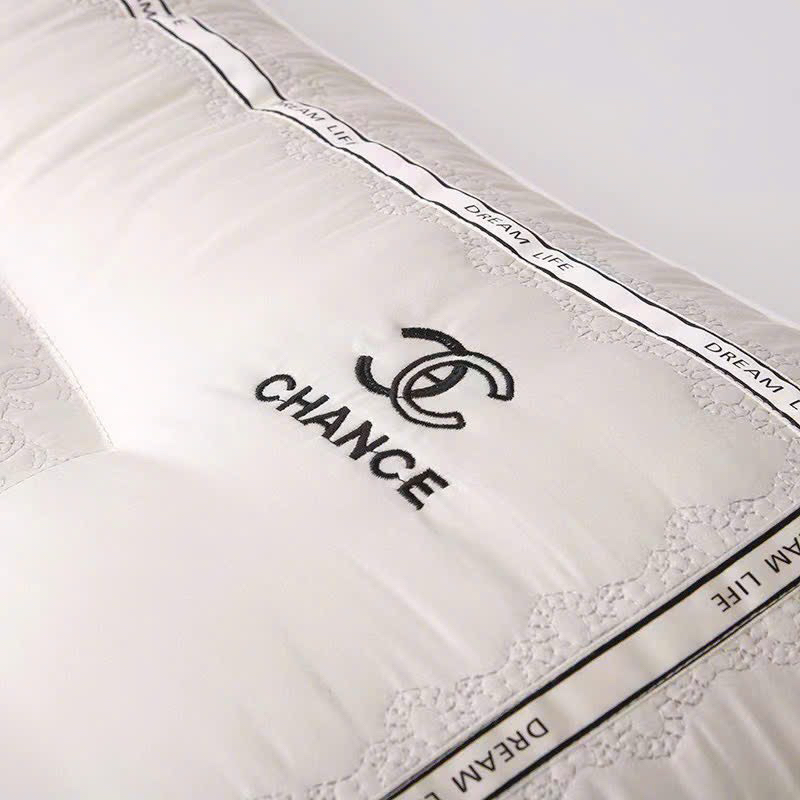 Gối massage tencel chanel cao cấp nhập khẩu kích thước to - chống đau mỏi vai gáy