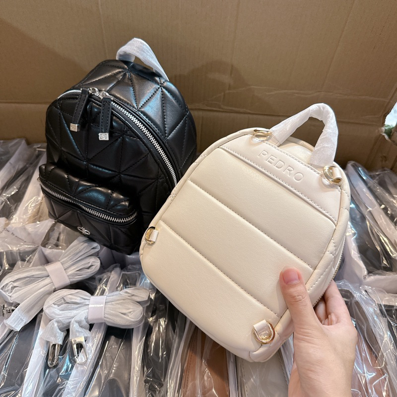 Balo nữ Pd mặt chần bông có quai xách size 23 new 2023