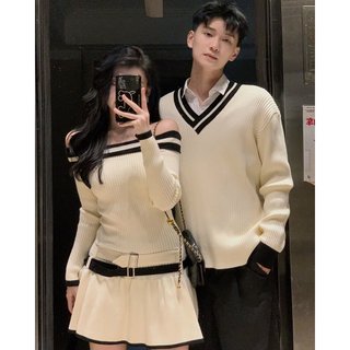 Set đồ đôi nam nữ áo len nam váy nữ trễ vai màu trắng phối viền đen chất len mịn đẹp dành cho cặp đôi C133