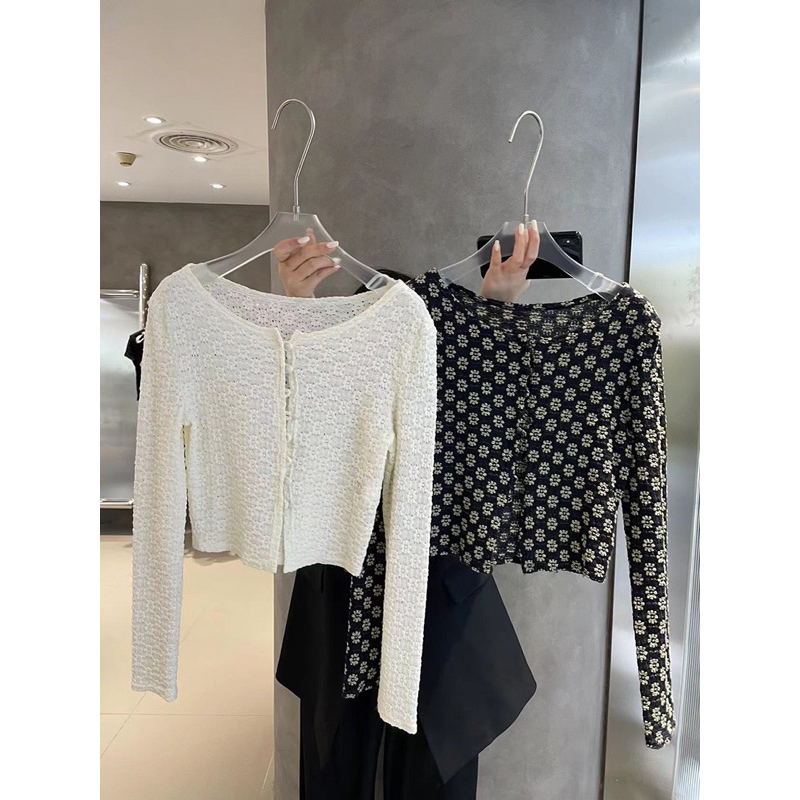 Áo len cardigan ngắn body thêu hoa