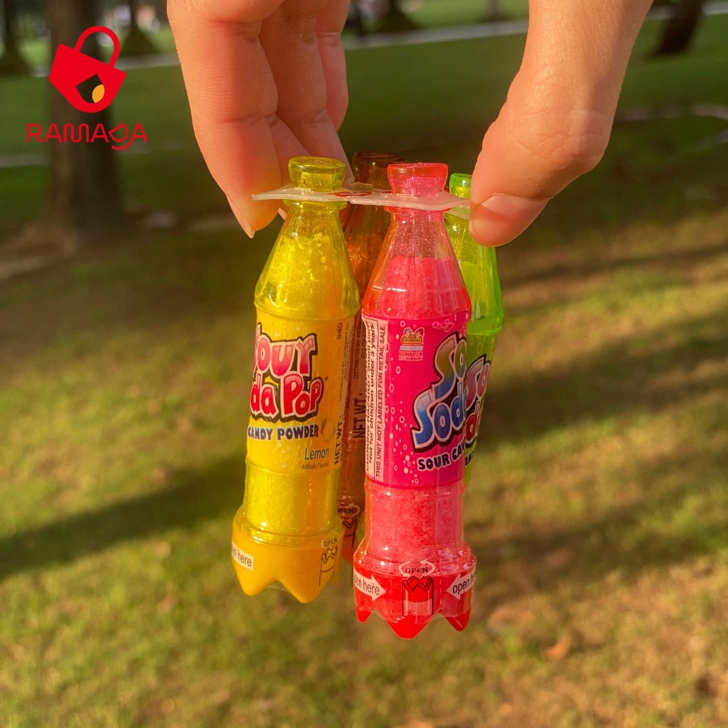 Kẹo ngọt hình chai nước, lốc 4 chai Kidsmania dành cho bé