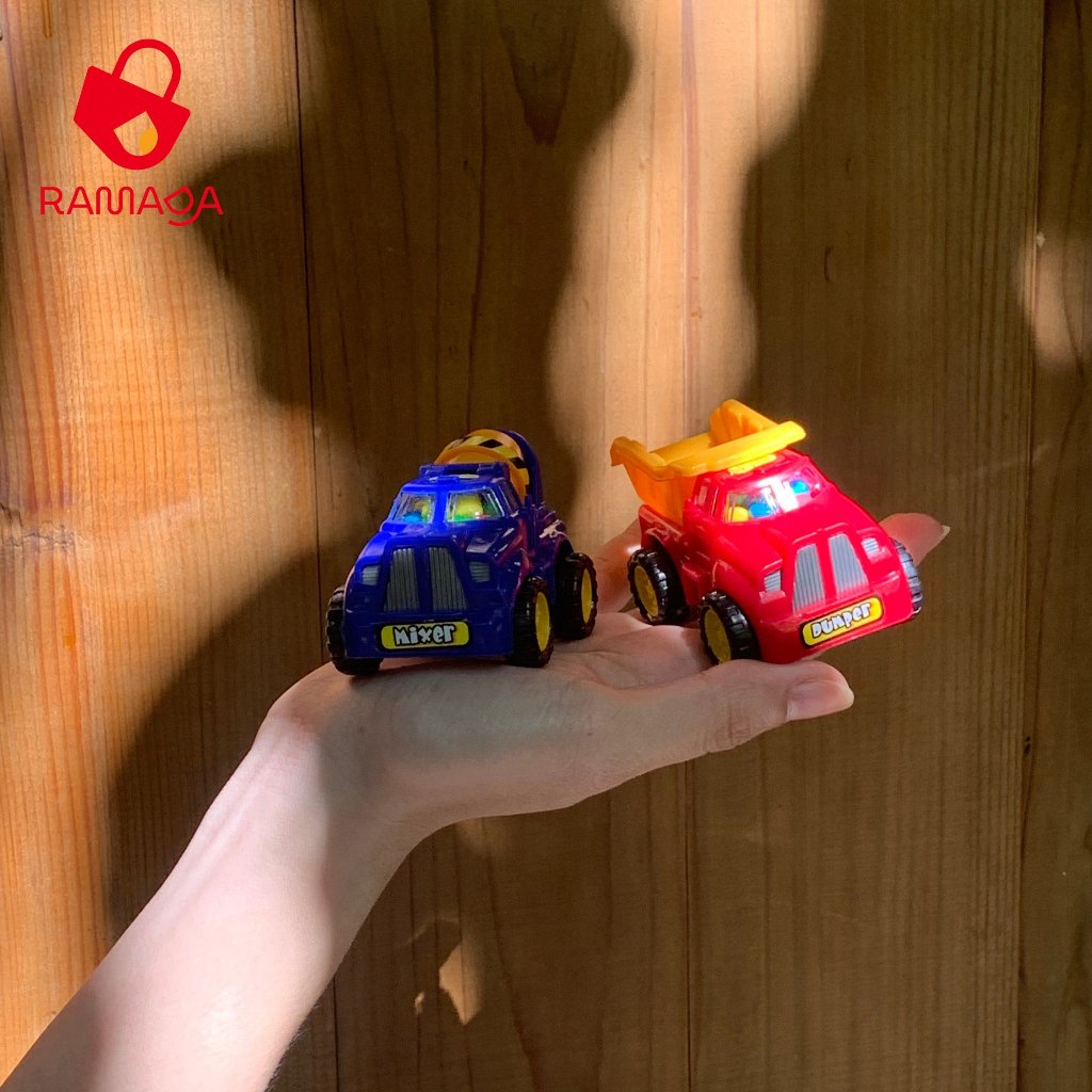 Kidsmania Đồ chơi xe xúc Cone Zone có kẹo dành cho bé