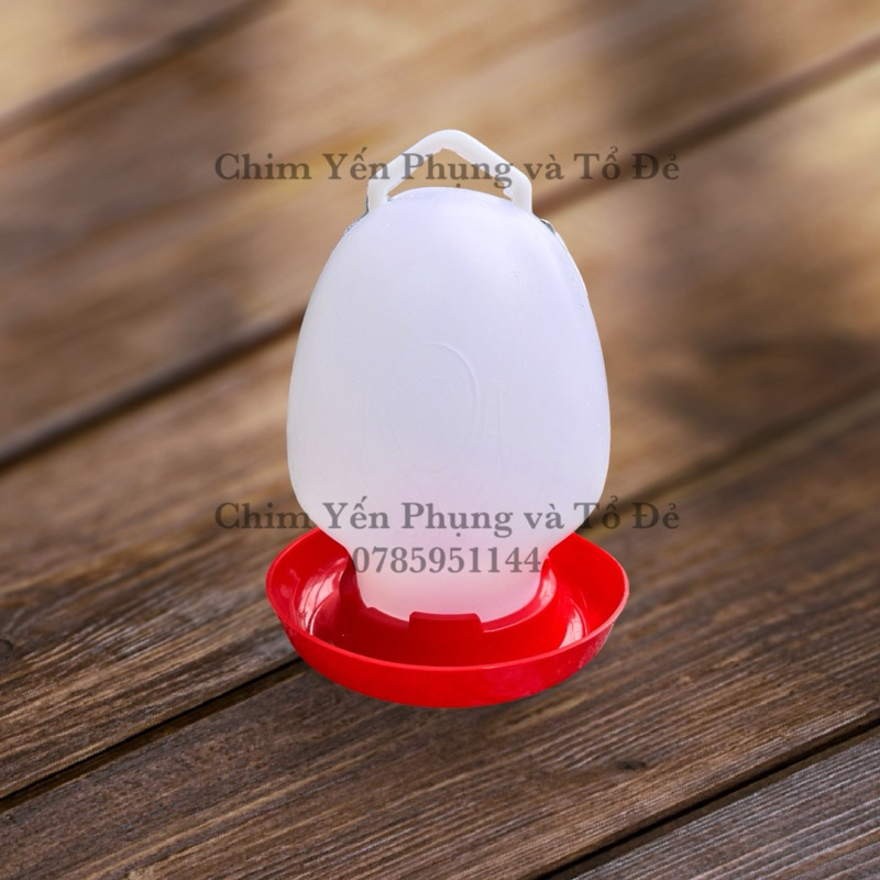 Bình nhựa 1L có lỗ treo đựng nước, thức ăn cho Gia Cầm • Gia Súc.