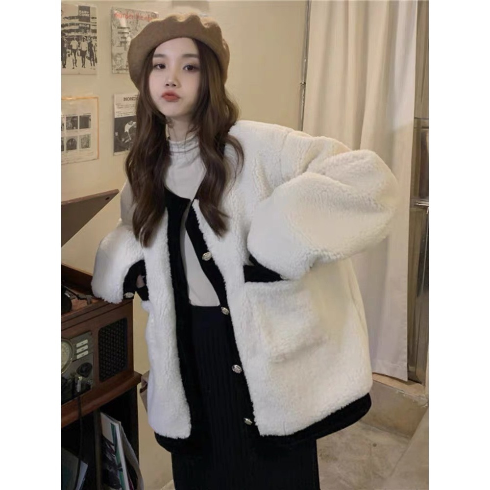 Áo khoác lông cừu trần bông sang trọng khoác ngoài mùa đông dày dặn cao cấp Deliz Studio