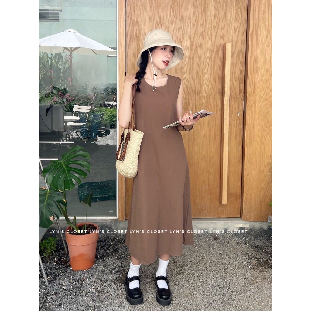 Đầm sát nách dáng dài phối nút gài lưng sau freesize có 4 màu - Lyn's Closet