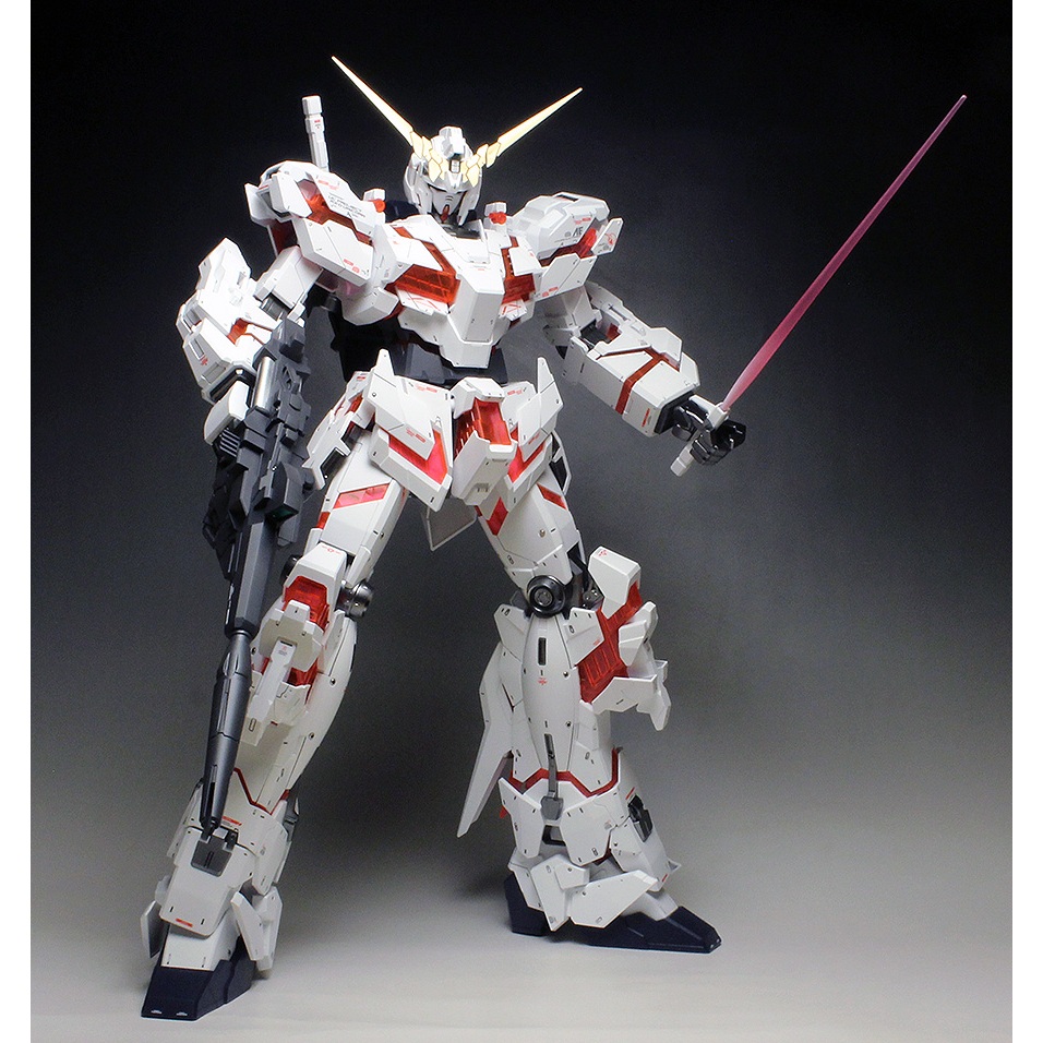 Mô Hình Lắp Ráp 1/48 Megasize RX-0 Unicorn Fighter