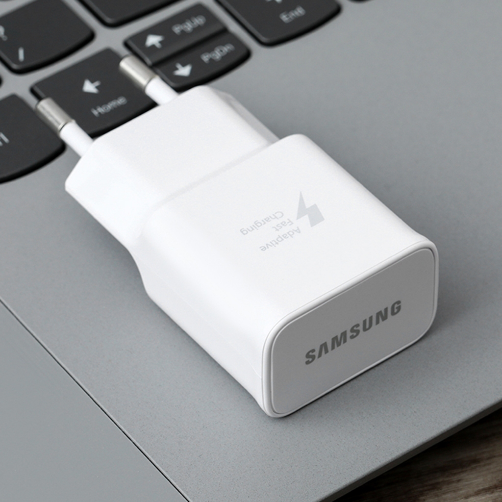 Sạc nhanh Samsung 15w Type C và Micro Dây sạc samsung 1m màu đen trắng PK DO GIA bảo hành 6 tháng