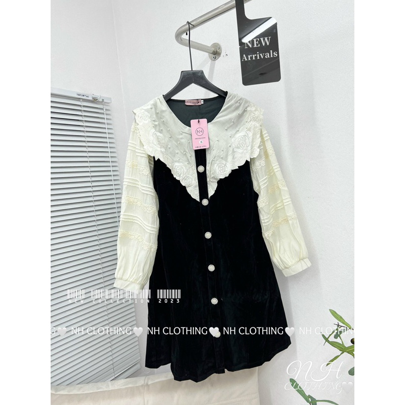 Váy nhung cổ thêu đính ngọc