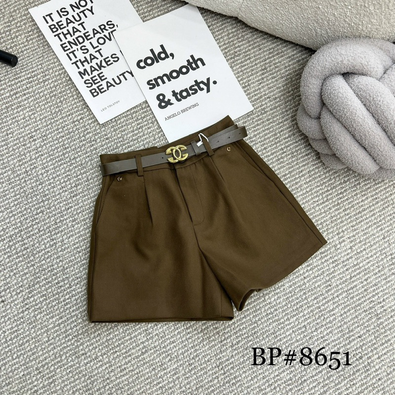 Quần đùi dạ kèm đai QC