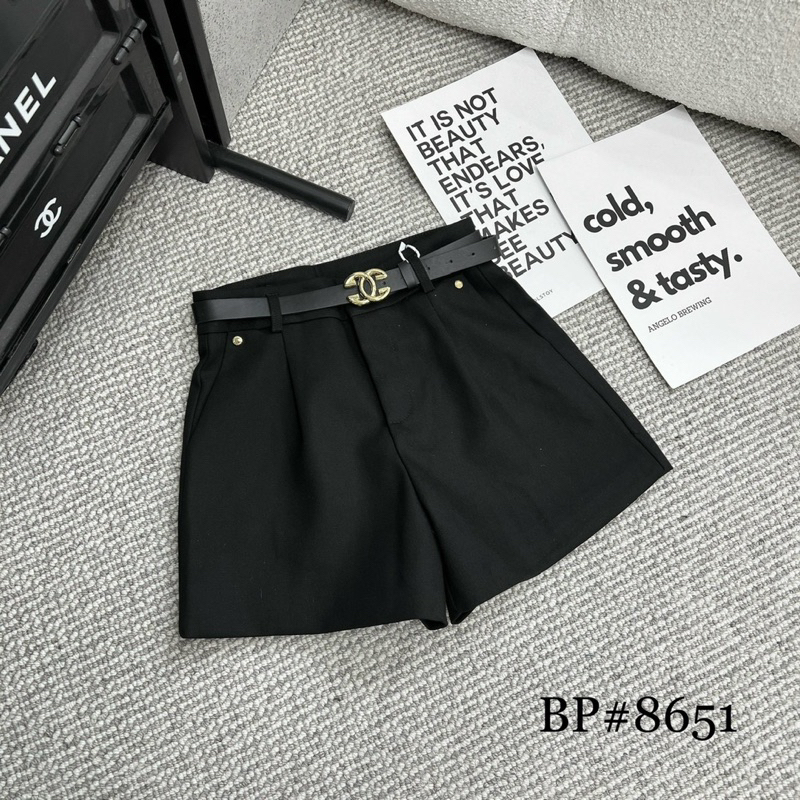 Quần đùi dạ kèm đai QC