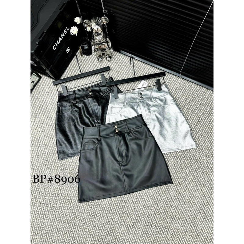 Chân váy da bóng 2 khuy QC