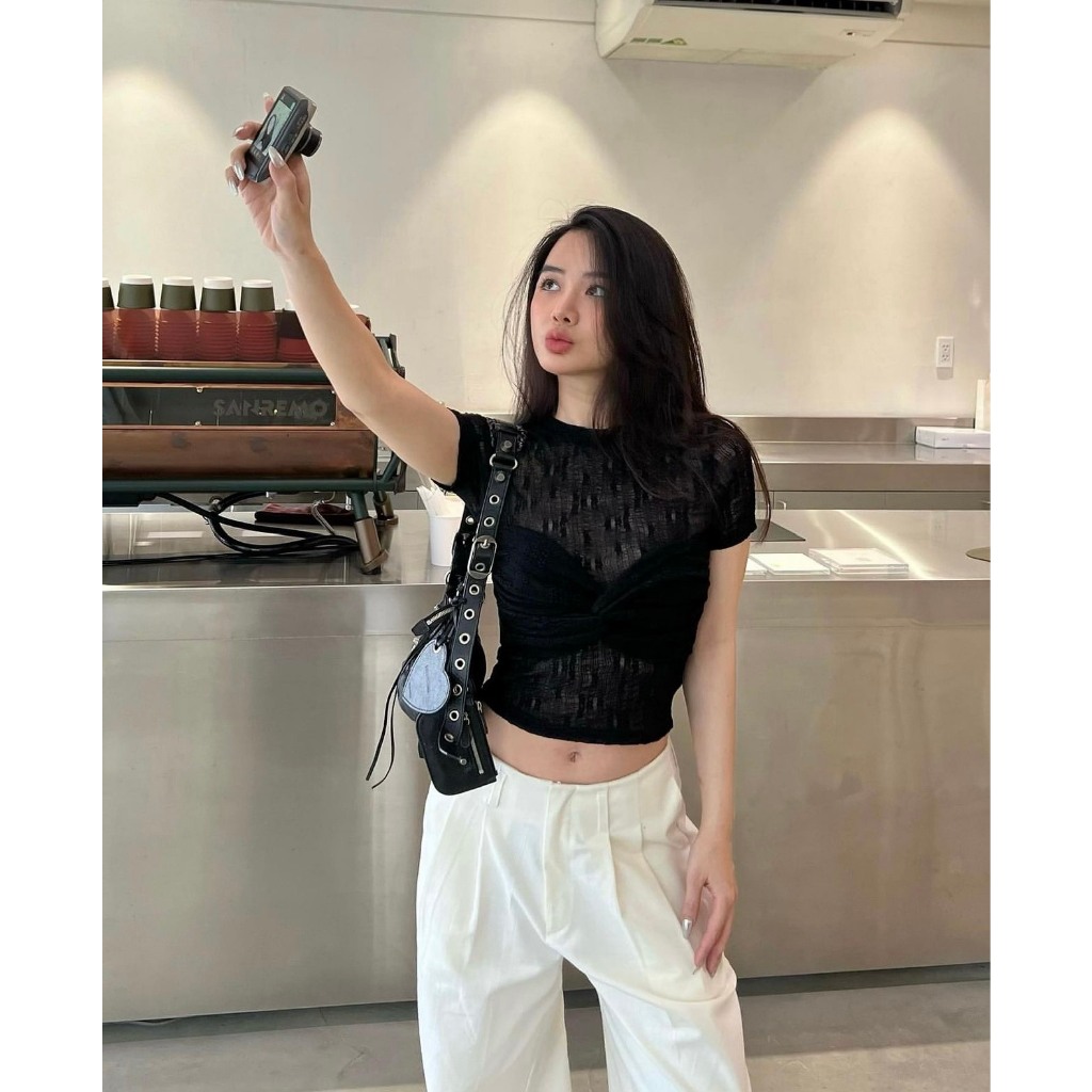 Áo thun ren mỏng nhẹ Gemboutique 2 tone màu basic cực sang xinh - LUMI TOP