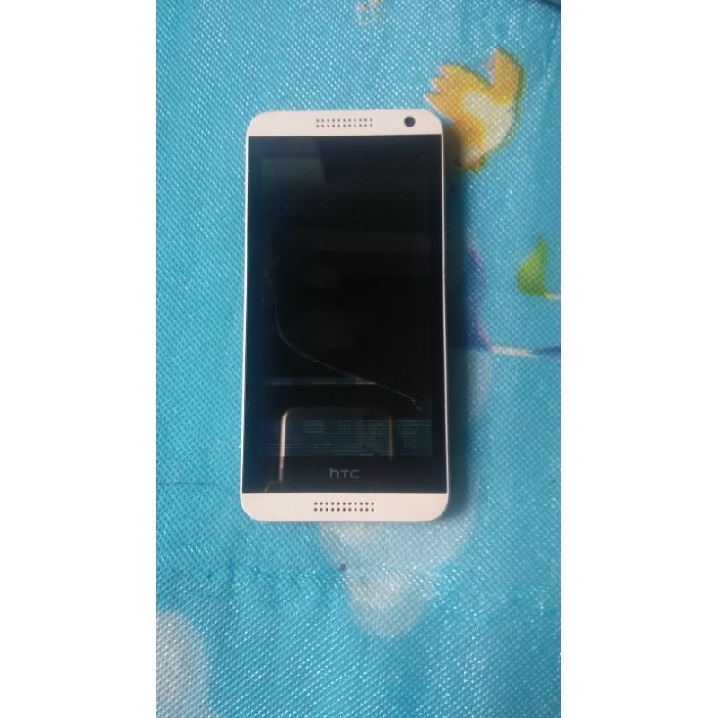 Xác điện thoại htc desire 610 vỡ màn hình