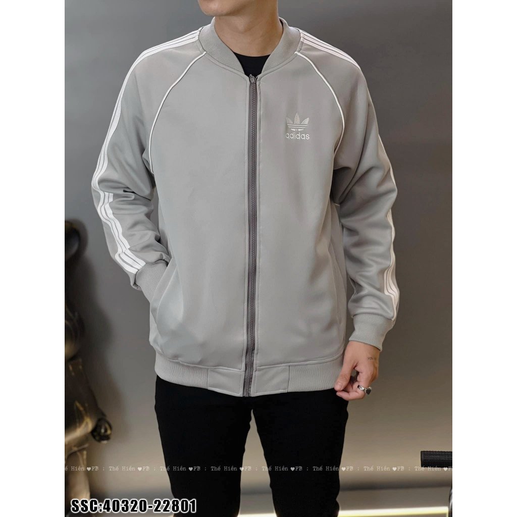Áo Khoác adidas 3 Sọc Trắng Kẻ Tay Thêu Trước Ngực - Áo Khoác Nam Nữ Phong cách trẻ Hot Trend