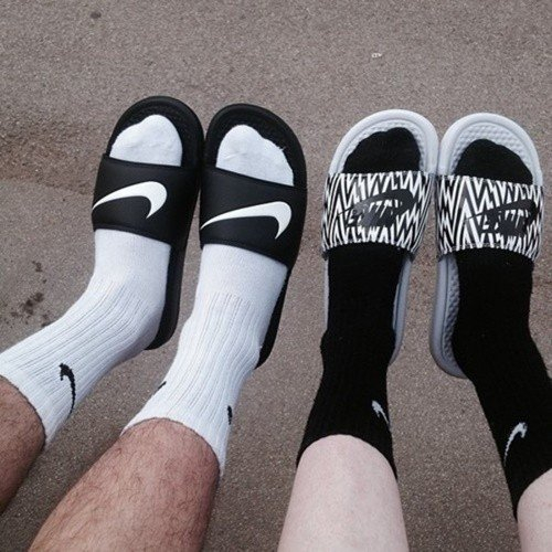 Tất N.IKE v Adidas dệt kim