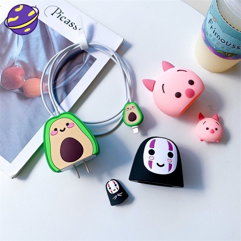 Bộ Phụ Kiện Bảo Vệ Củ Sạc Và Đầu Cáp Sạc Bằng Silicon Cho Sạc Nhanh IPHONE PD 18W/20W Họa Tiết Hoạt Hình Dễ Thương