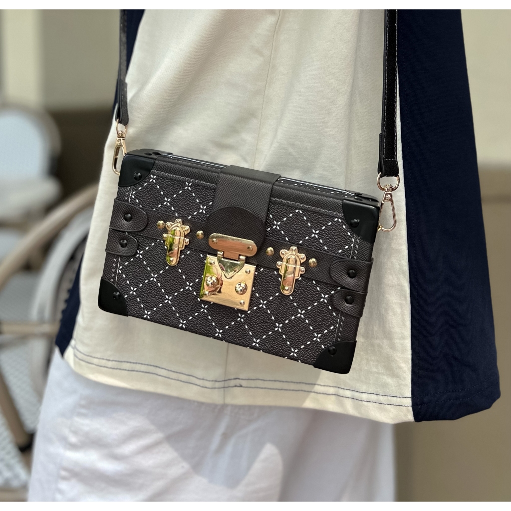 Túi hộp đeo chéo nam nữ cao cấp V32