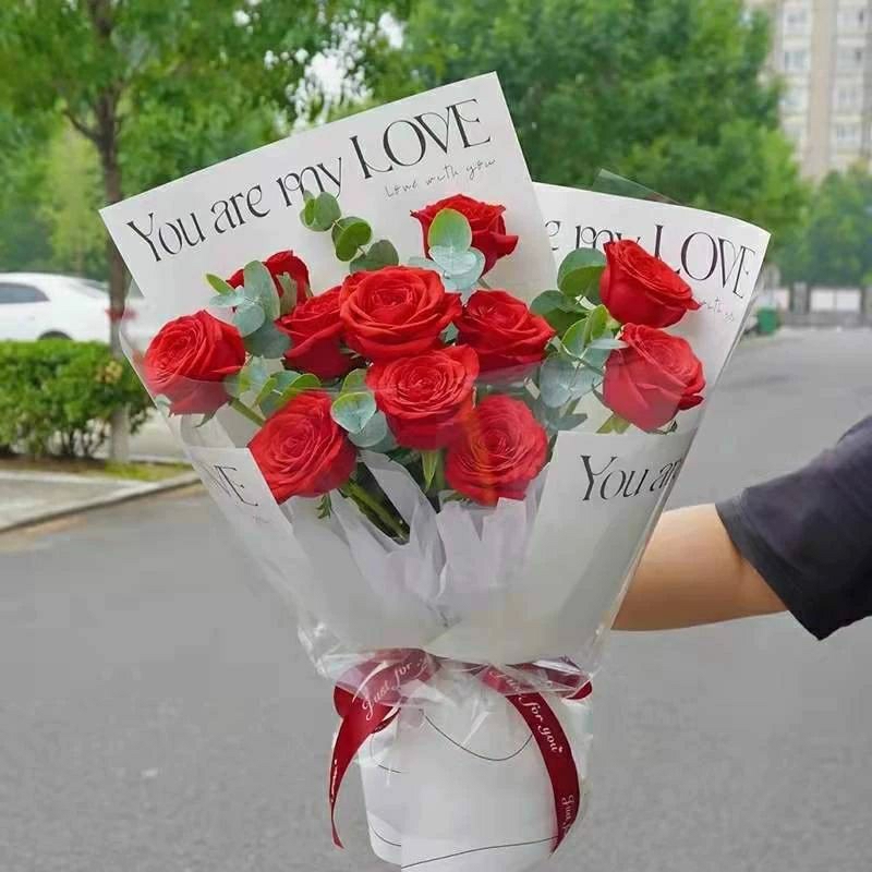 20 tờ Giấy gói hoa chữ You are my love cao cấp  30cm x45cm