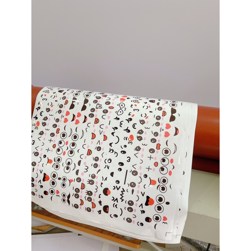 Tờ 165 tem sticker mặt cười, quỳnh aka ngộ nghĩnh dễ cưng