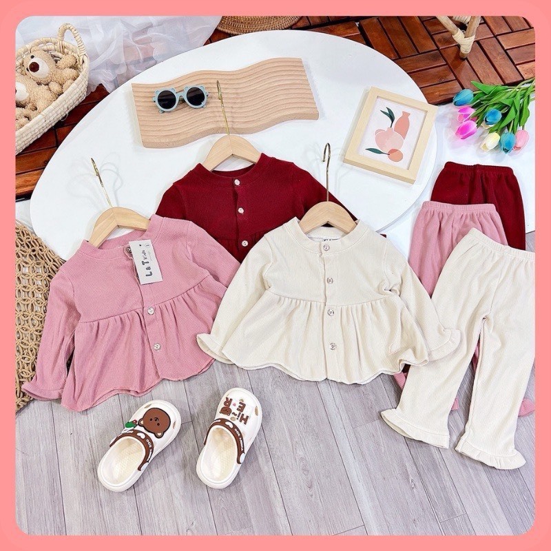 Bộ dài tay bé gái, vải nhung, dáng xòe, quần chạy bèo chân. Bé gái 8kg-18kg