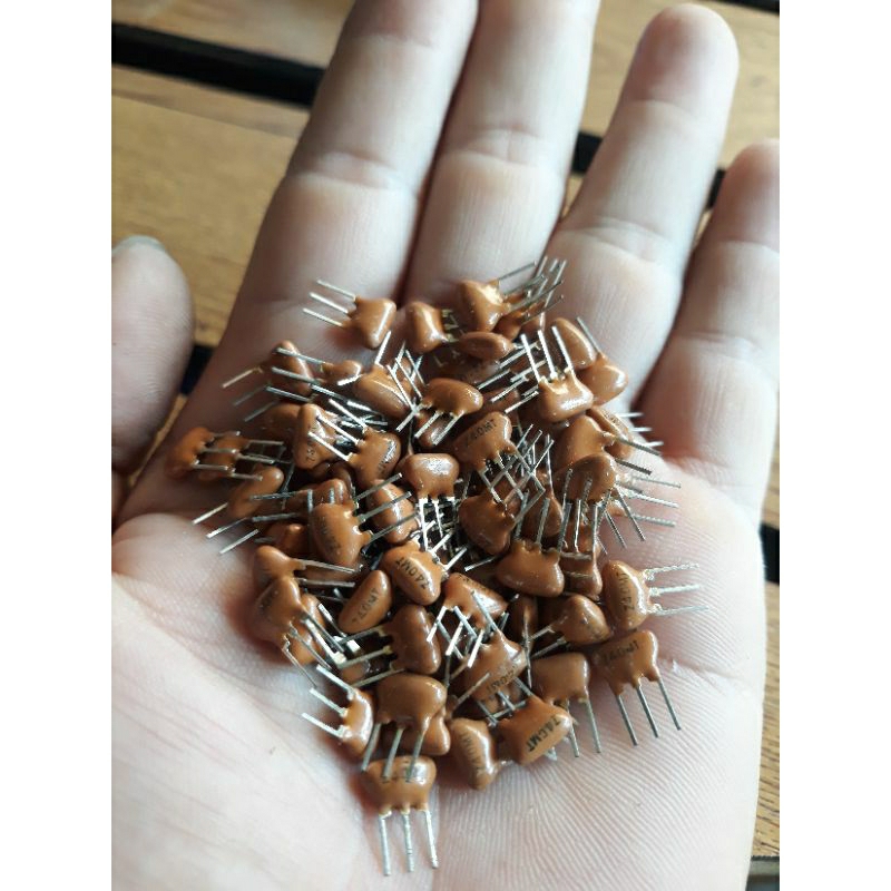 Thạch anh 4M combo 20 con