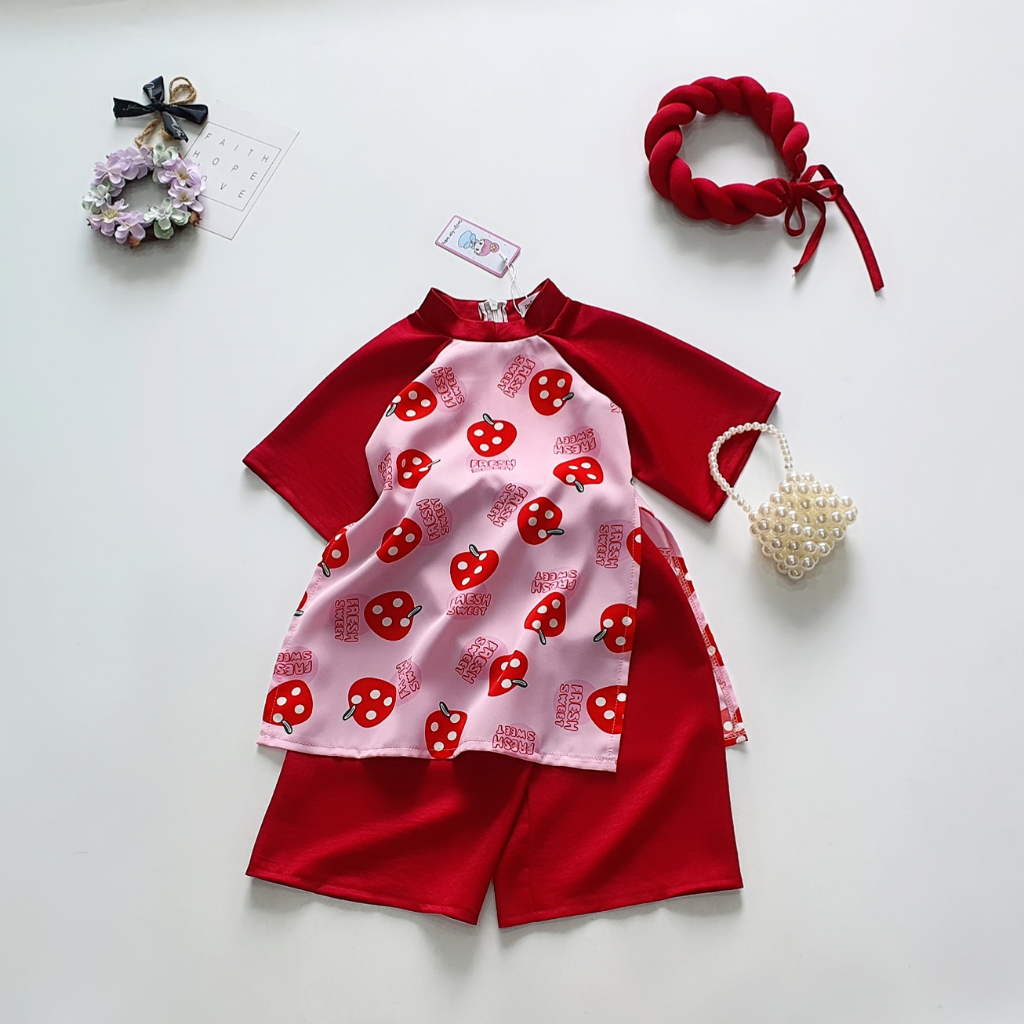 Áo dài Cách tân đỏ cho bé gái dễ thương 🍓[𝐓𝐀̣̆𝐍𝐆 𝐊𝐄̀𝐌 Mấn🍓 Su Shop- body thiết kế sinh nhật thôi nôi cho bé
