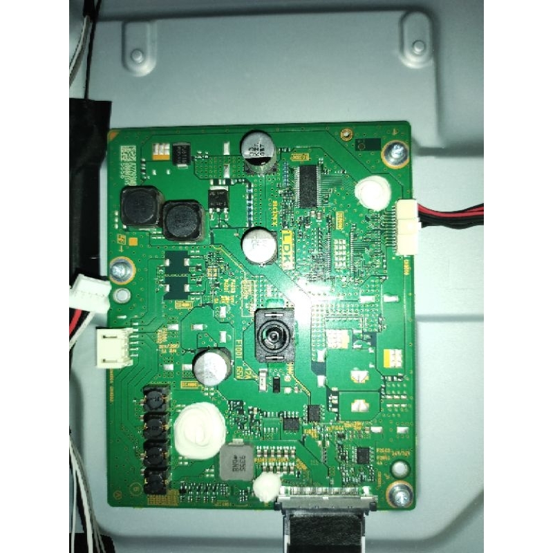Bo cao áp led sony 43W800G