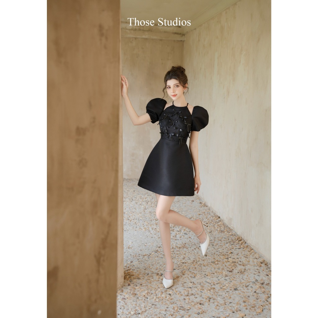 Đầm tiểu thư dự tiệc, đầm đen đính nơ Those Studio tay phồng nữ tính Selina Dress