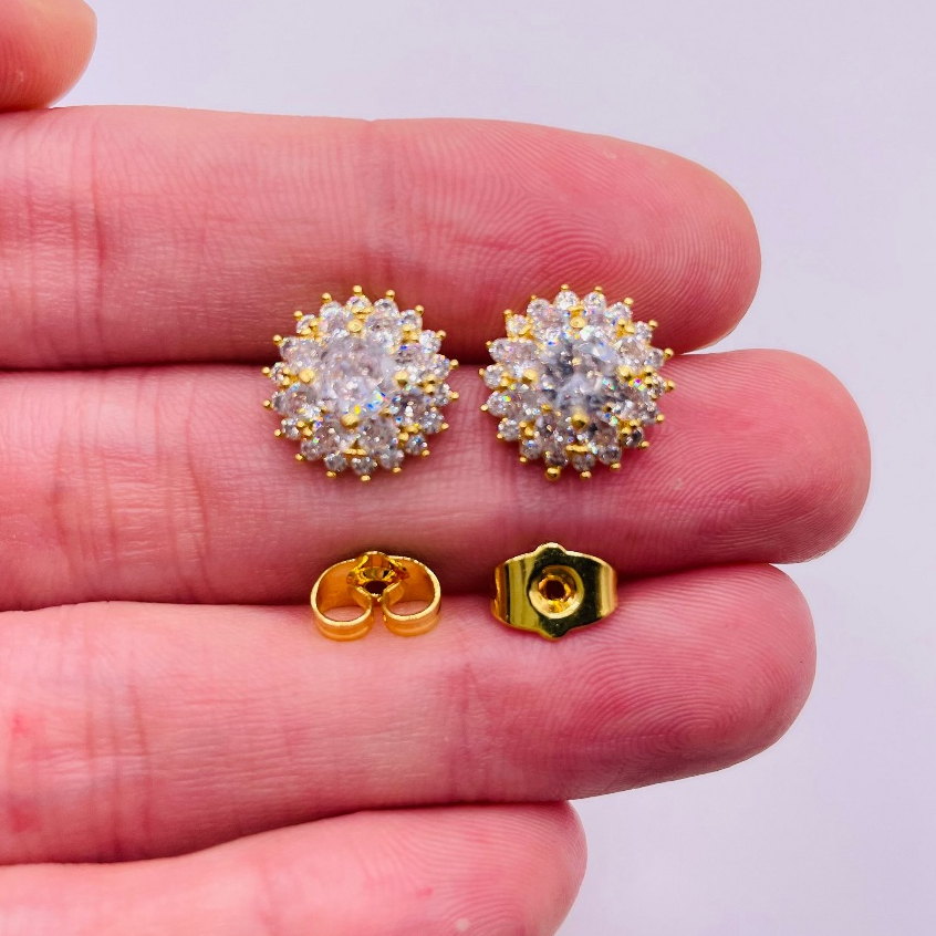 Bông tai titan đính đá, Khuyên tai đính đá viền nhọn sang trọng bằng titan không phai màu, trangsucmoiluatuoi.RIN