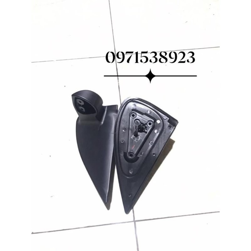 Chân gương chiếu hậu toyota FORTUNER HILUX 2011-2016 xe không gập điện
