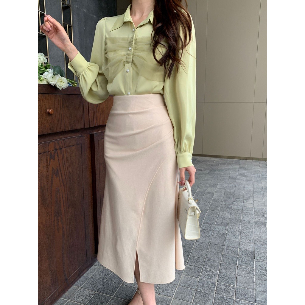 ￼Chân váy đuôi cá Nahi.vn H344 sẻ tà phía trước xu hướng thời trang công sở 2023