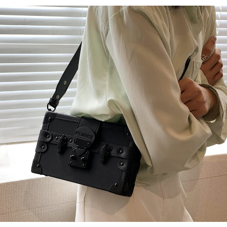 Túi Hộp Đeo Chéo Nam Nữ Da Pu Cao Cấp Sang Trọng V29 - LIKA SHOP