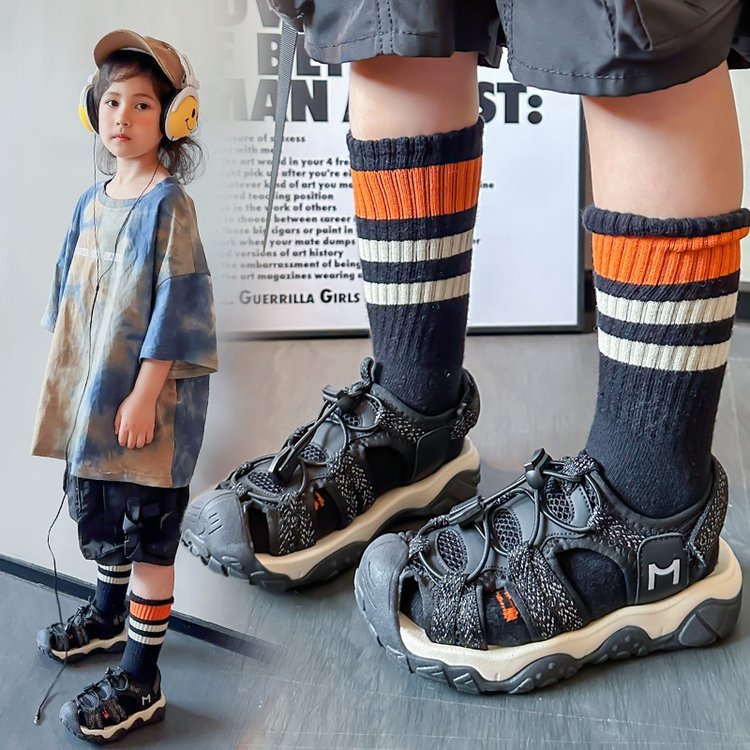 Dép Sandal Rọ Hot 2023 hàng đúc liền quai dây đế thơm mã NB1357Quảng Châu cao cấp cho bé trai bé gái từ 3 đến 15 tuổi