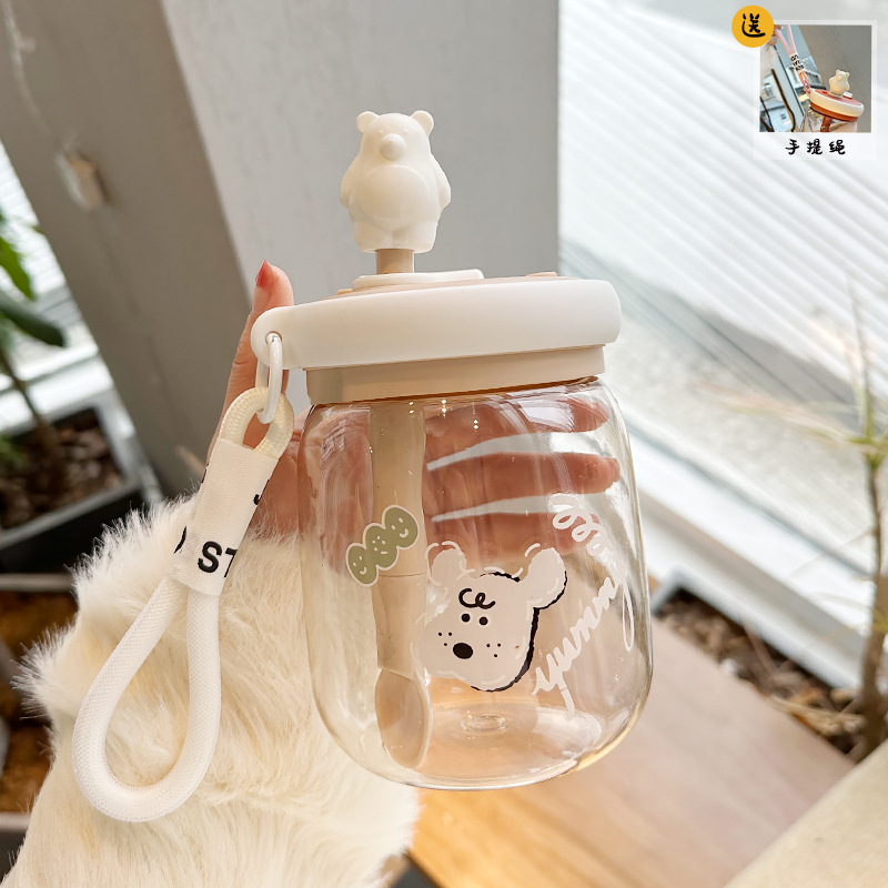 Bình Nước Dung Tích Lớn Có Tay Cầm Và Ống Hút Dễ Thương Cho Bé B11