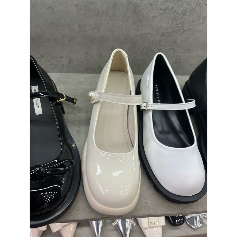 Giày mary jane quai ngọc đế trụ