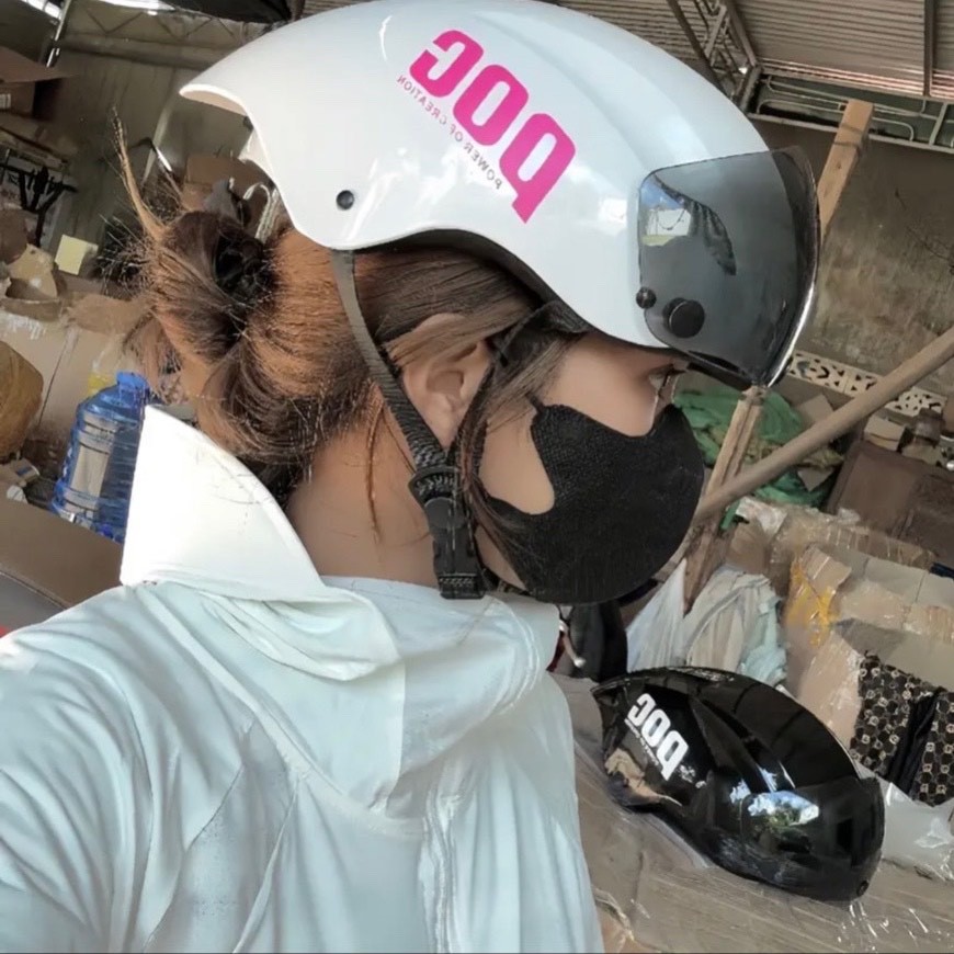 Nón Bảo Hiểm Thể Thao POCC Đuôi Nhọn Nhiều Màu, Tặng Kèm Tai Mèo Ngẫu Nhiên