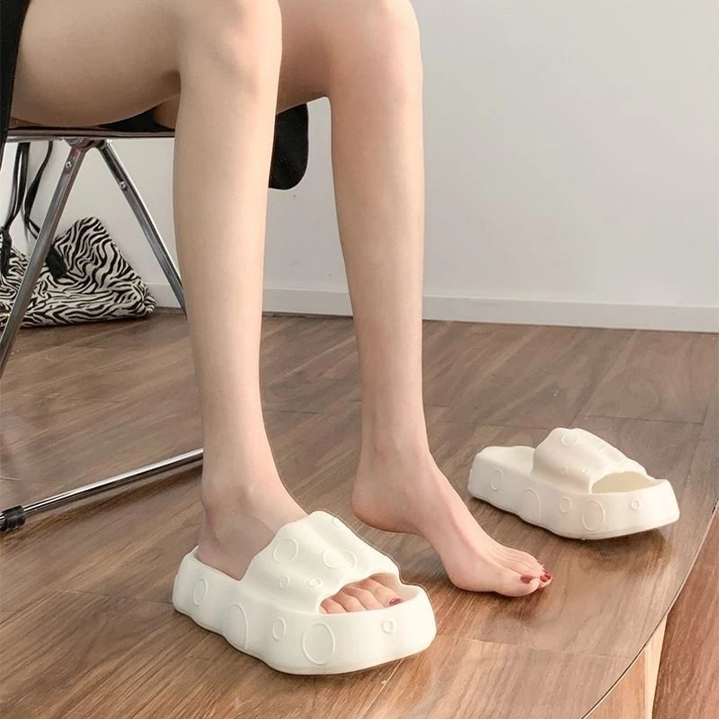 Dép bánh mì nữ đế cao 5cm quai ngang họa tiết bong bóng