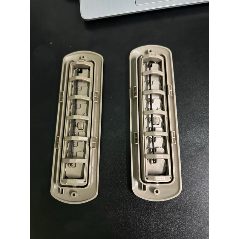 4 CỬA GIÓ TRẦN TOYOTA INNOVA 2005-2016 CAO CẤP