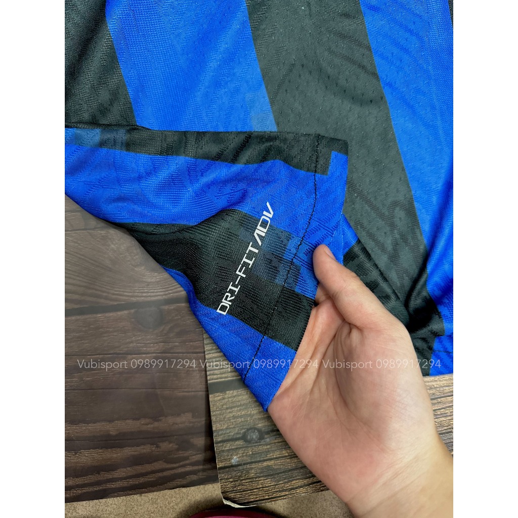 Áo bóng đá cao cấp player phiên bản cận hãng clb Inter Milan áo xanh sọc đen sân nhà vải dệt cao cấp 2023 2024