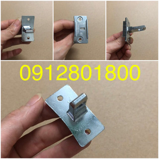 Móc chốt cửa máy giặt AQUA cửa ngang chính hãng