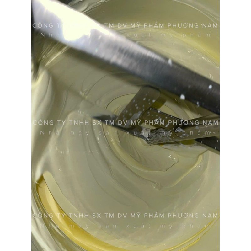 BODY R.E.T.I.N.O.L 0.3%