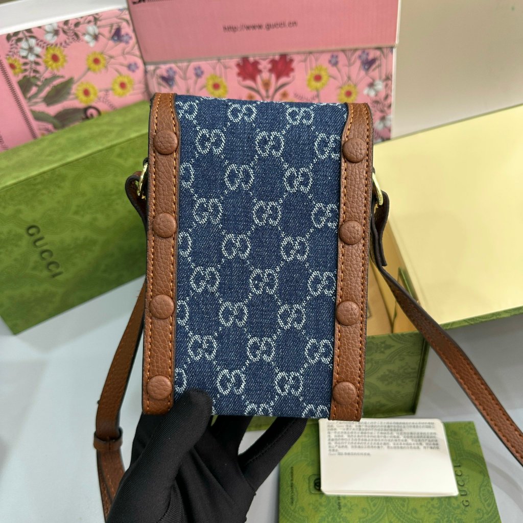 Túi đeo chéo Gucci mini Phone Xanh than họa tiết monogram LA on web fullbox bill thẻ