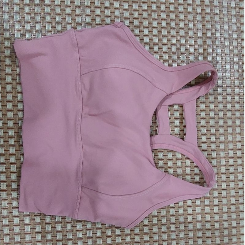 Thanh lý áo tập size M