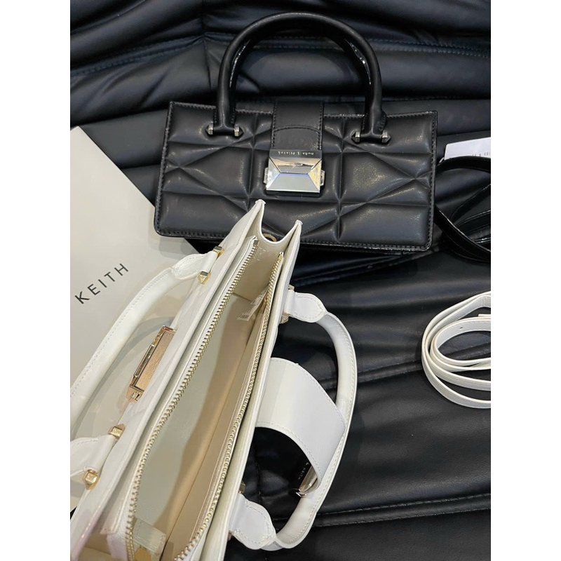 Túi charles keith cầm tay