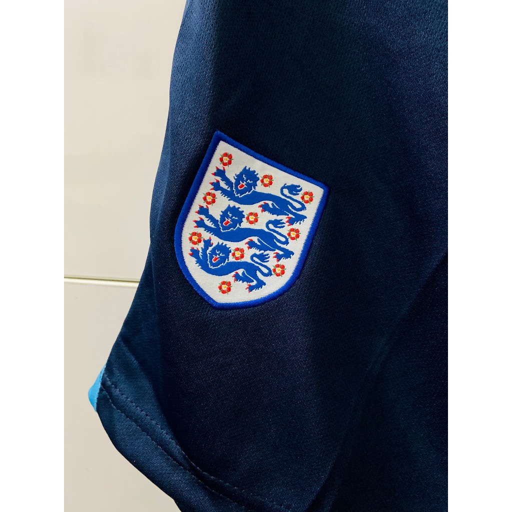 Set bộ thể thao bóng đá nam nữ đt Anh England áo trắng quần xanh 2022