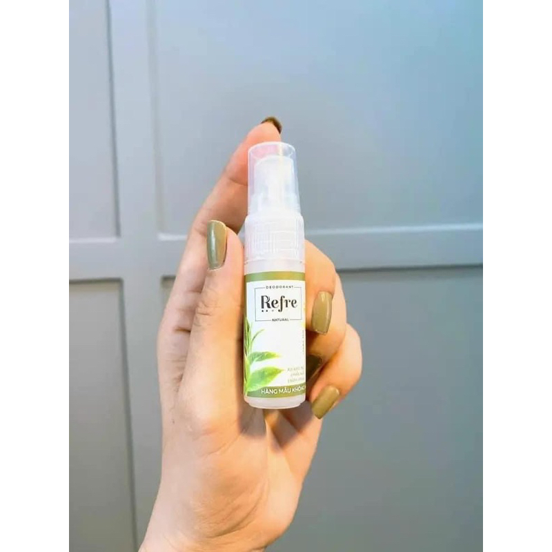 Xịt khử mùi dưỡng trắng hương nước hoa Refre 6ml -HKM