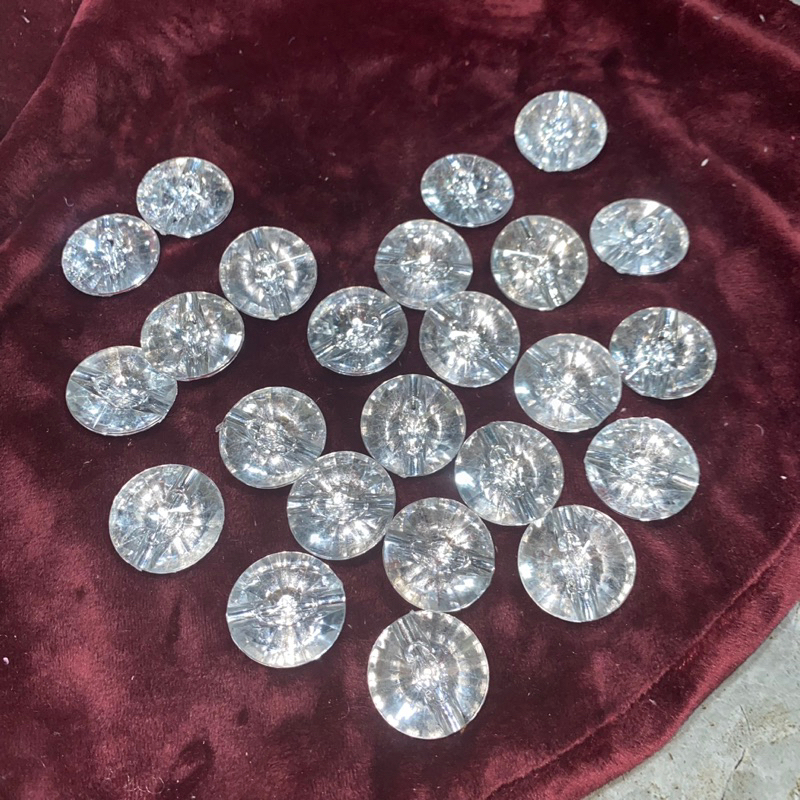 Khuy Kim Cương, Khuy Đính Kim Cương Loại To