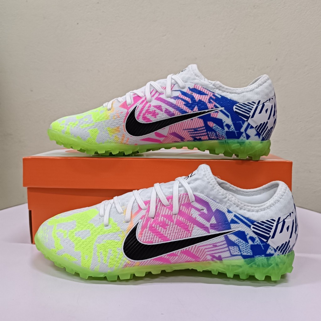 Giày đá bóng Vapor 13 Pro TF