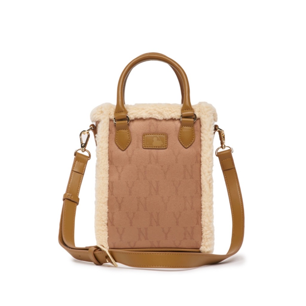 Túi Đeo Chéo MLB Phonebag Dia B 7Acrm0436-43Cas Màu Vàng viền Lông